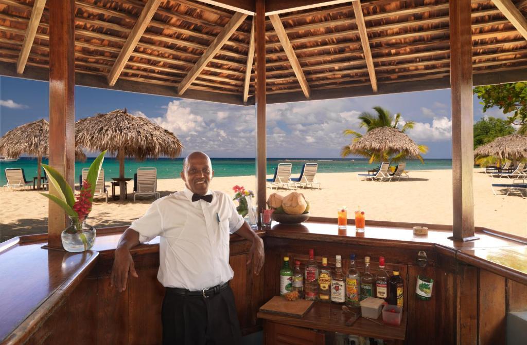 أوشو ريوس Jamaica Inn المظهر الخارجي الصورة